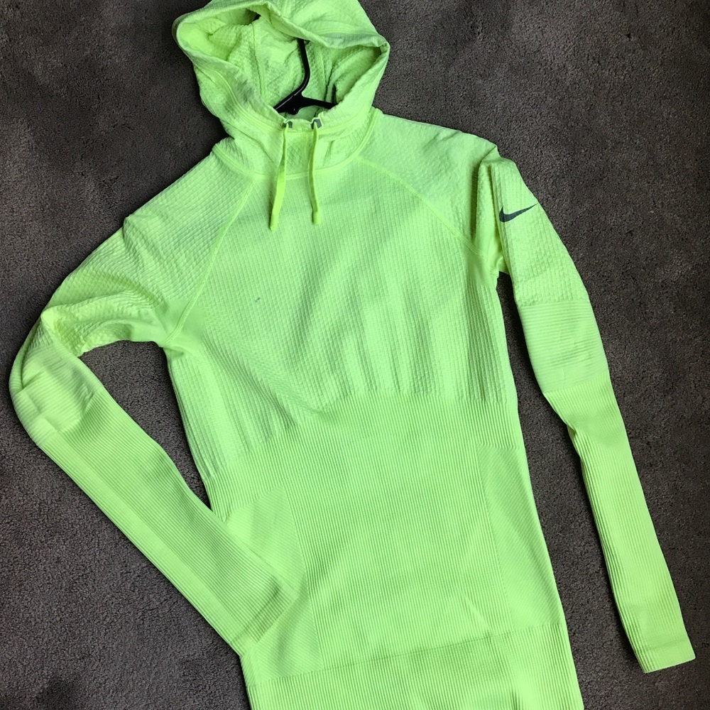 Women's Nike neon Running top